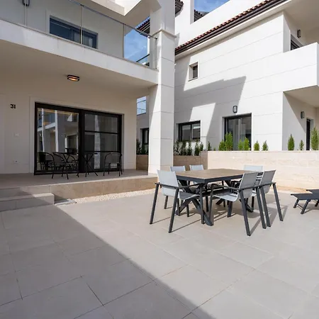 3111 - Penthouse *